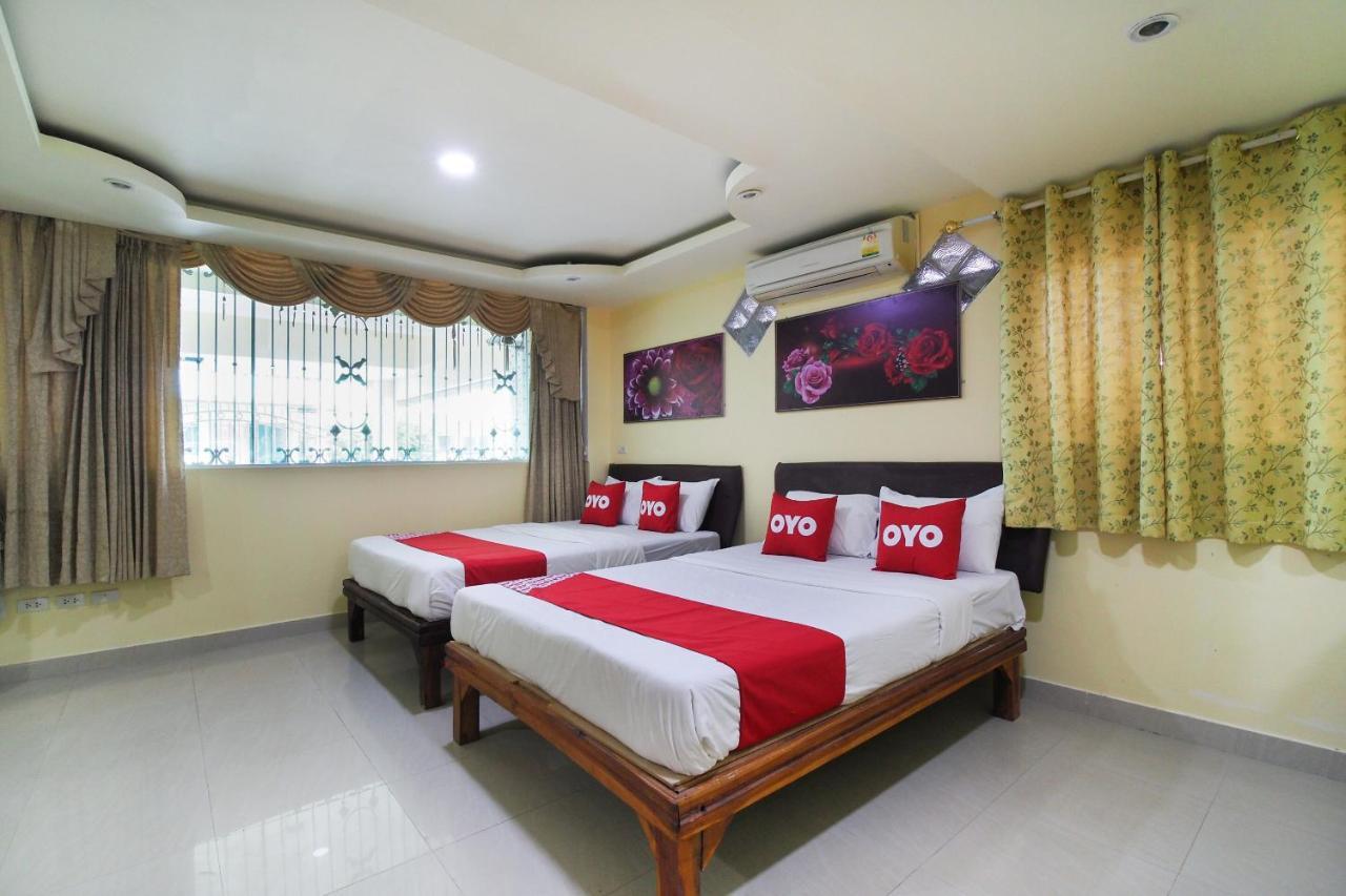 Khanidta Resort Pattaya Buitenkant foto