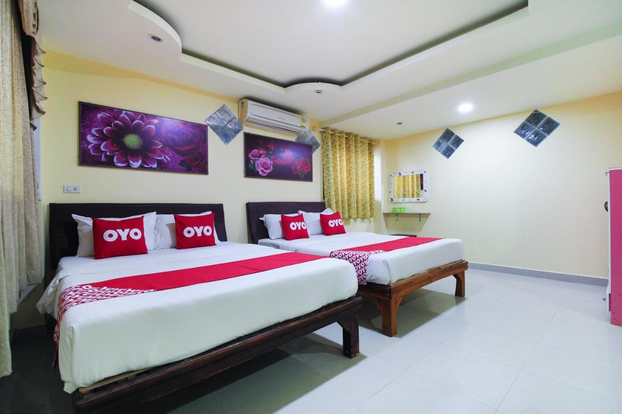 Khanidta Resort Pattaya Buitenkant foto