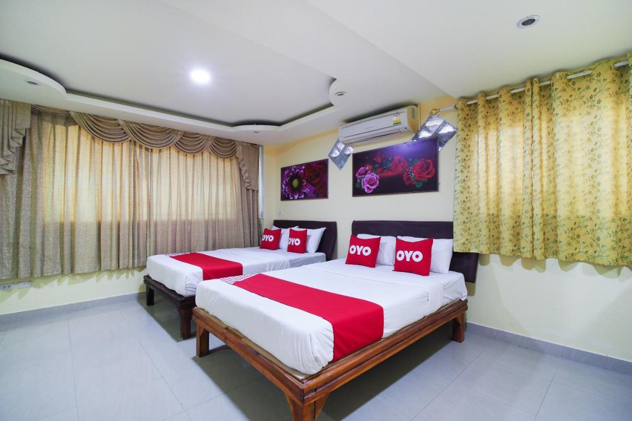 Khanidta Resort Pattaya Buitenkant foto