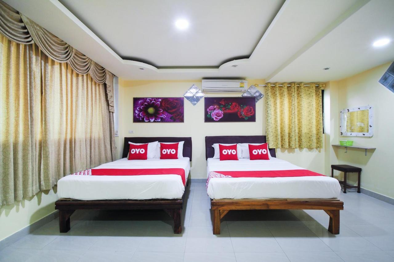 Khanidta Resort Pattaya Buitenkant foto